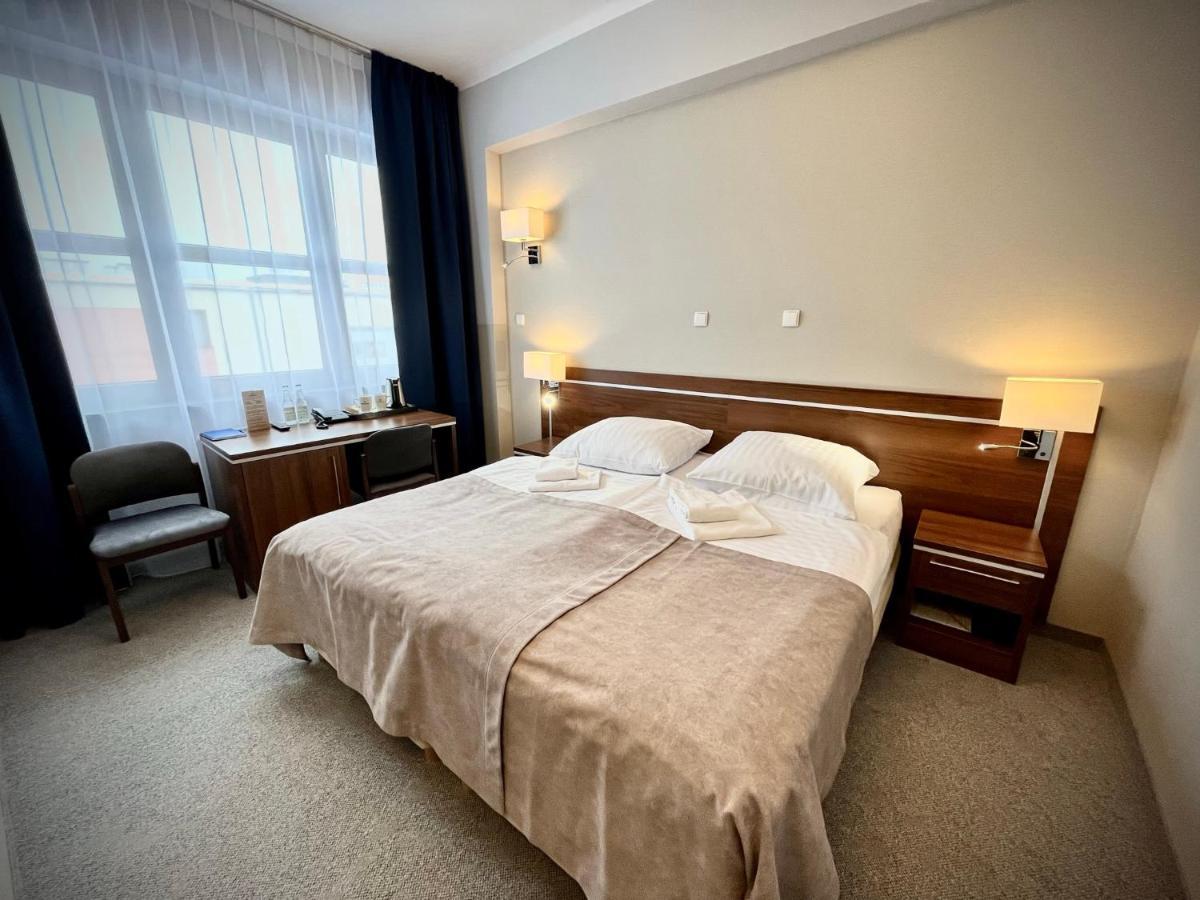 Hotel Szyndzielnia Bielsko-Biała Extérieur photo